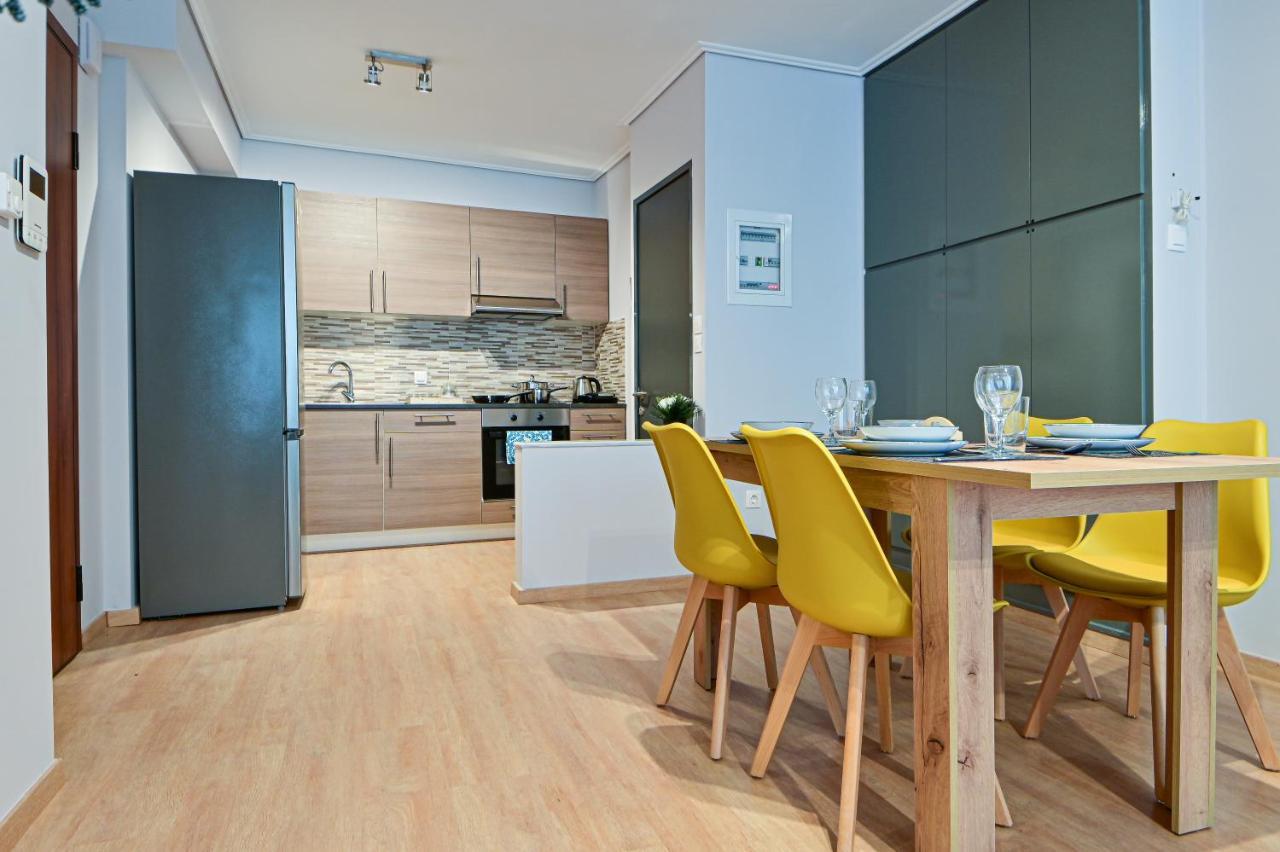 Beautiful New Apartment 5 Min From Piraeus Port Exteriör bild